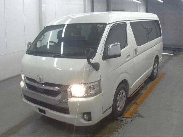 Toyota Hiace Wagon 2022 — фото 1, купить с доставкой в Москву