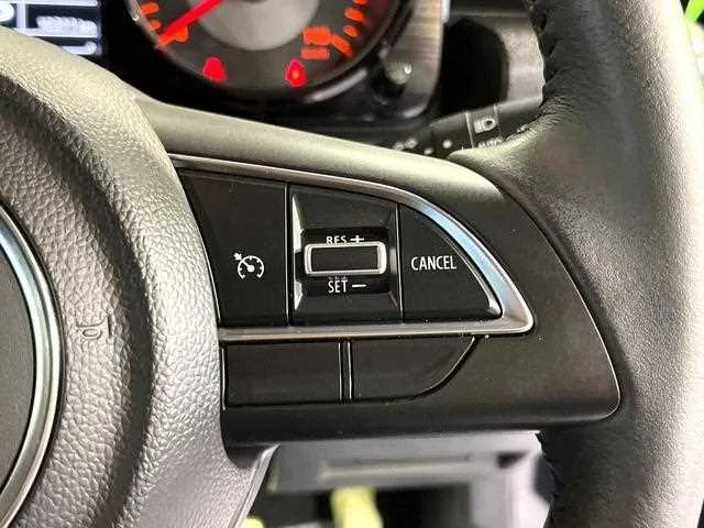 Suzuki Jimny 2025 — миниатюра 5