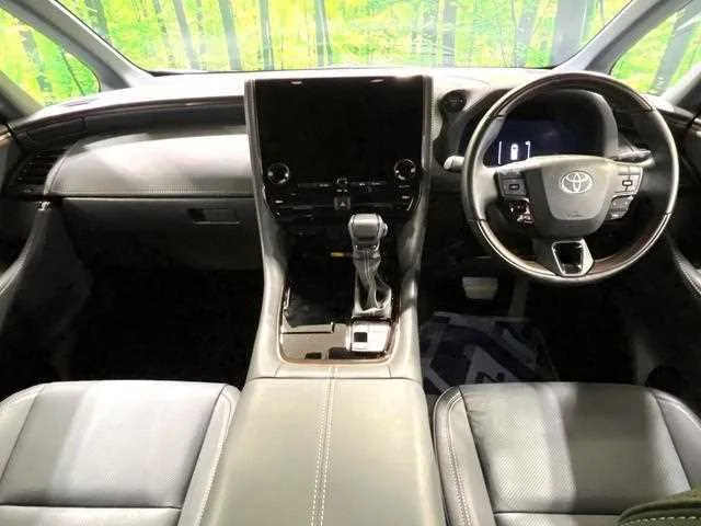 Toyota Alphard Hybrid 2024 — миниатюра 2
