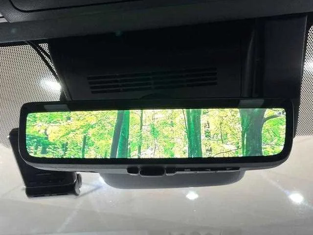 Toyota Alphard Hybrid 2024 — миниатюра 3