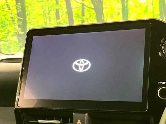 Toyota Voxy 2024 — миниатюра 5