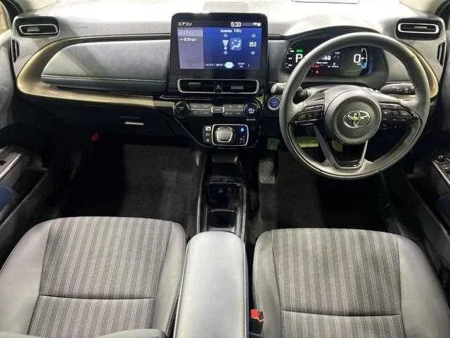 Toyota AQUA 2022 — миниатюра 2