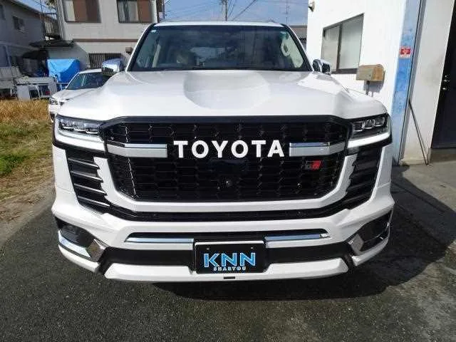 Toyota Land Cruiser 2023 — миниатюра 2