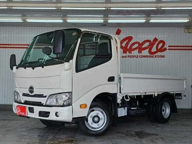 Hino Dutro 2025 — фото 1, купить с доставкой в Москву