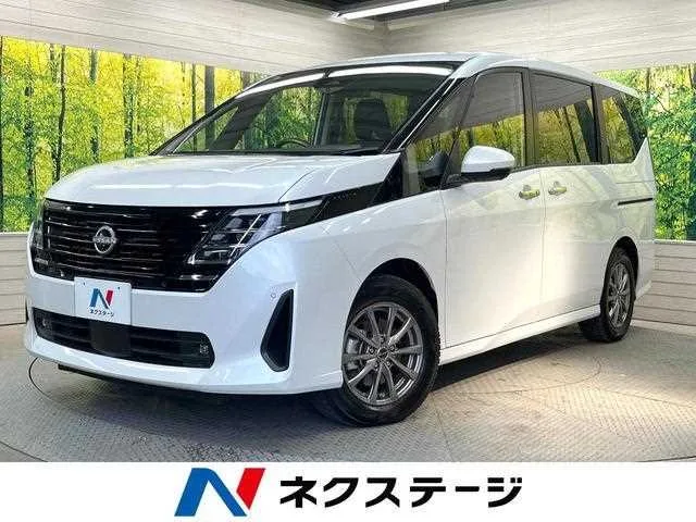 Nissan Serena 2023 — фото 1, купить с доставкой в Москву