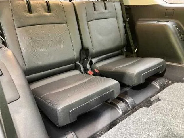 Toyota Land Cruiser Prado 2023 — миниатюра 3