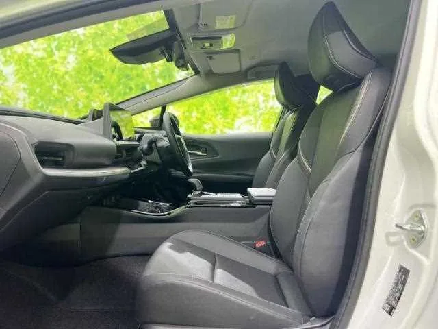 Toyota Prius 2024 — миниатюра 3