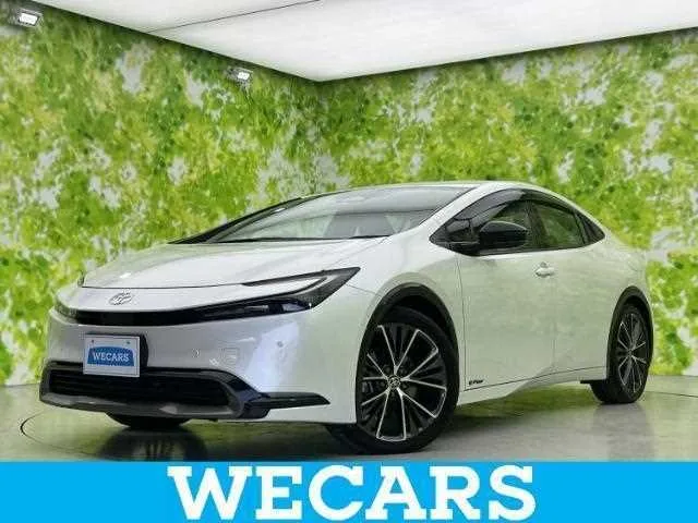 Toyota Prius 2024 — фото 1, купить с доставкой в Москву