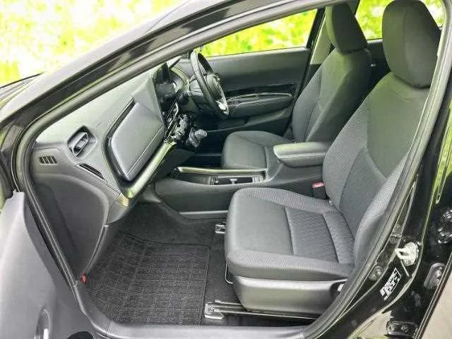 Toyota AQUA 2022 — миниатюра 3