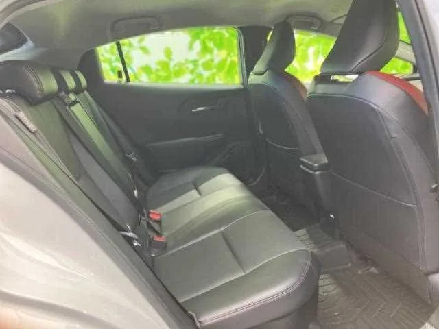 Toyota Prius Z 2023 — миниатюра 3