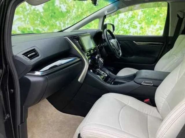 Toyota Alphard G 2022 — миниатюра 3