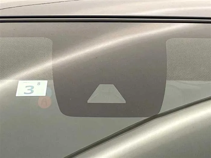 Toyota CorollaCross 2023 — миниатюра 3