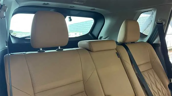 Nissan X-Trail G e-4orce 2023 — миниатюра 3