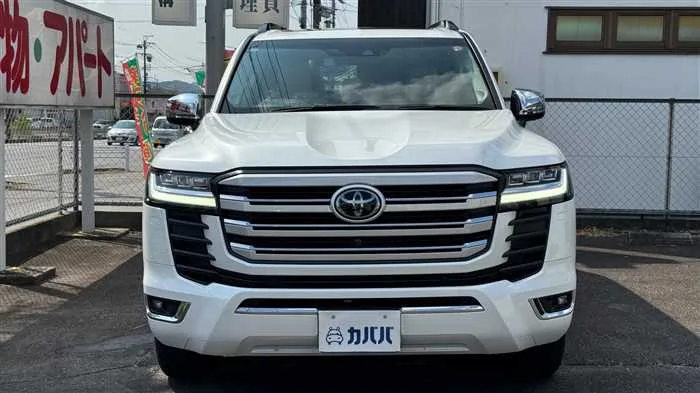 Toyota Land Cruiser ZX 2023 — миниатюра 2