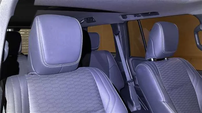 Toyota Land Cruiser 2.7 VX 2024 — миниатюра 3