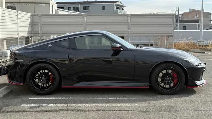 Nissan Fairlady Z NISMO 2024 — миниатюра 3