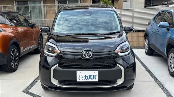 Toyota Sienta Z 2026 — миниатюра 2