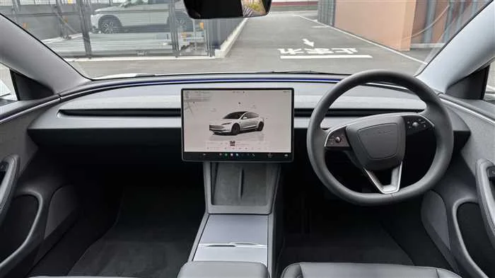 Tesla Motors Others RWD 2024 — миниатюра 5