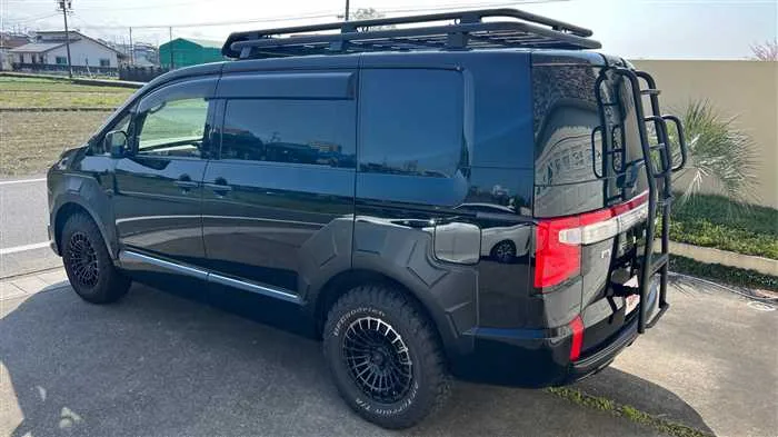 Mitsubishi Delica D:5 P 2022 — миниатюра 3