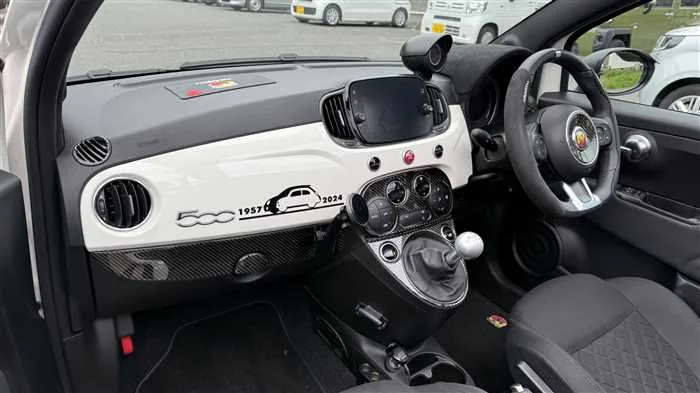 Abarth ABARTH OTHERS F595C 2024 — миниатюра 4