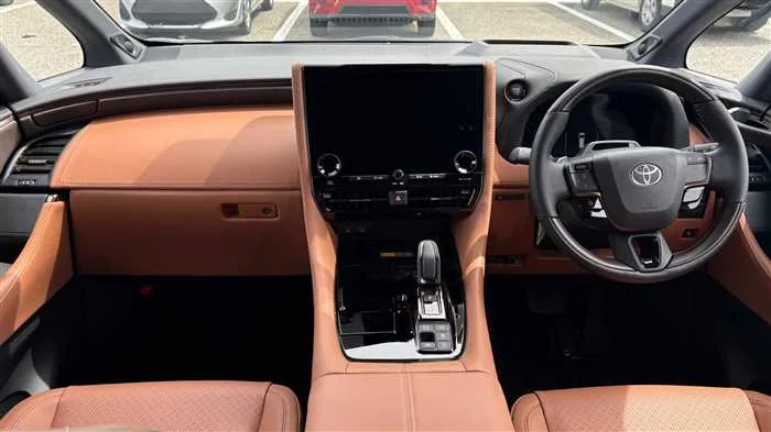 Toyota Vellfire Z 2025 — миниатюра 5