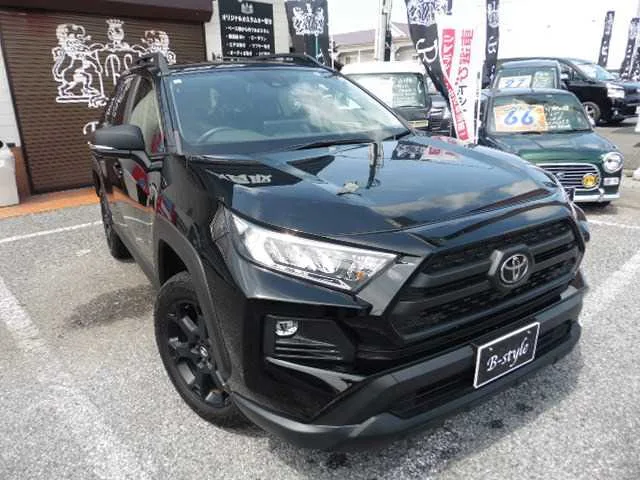 Toyota RAV4 2024 — миниатюра 5