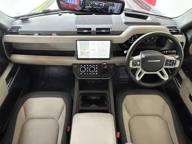 Land Rover Defender 2023 — миниатюра 3