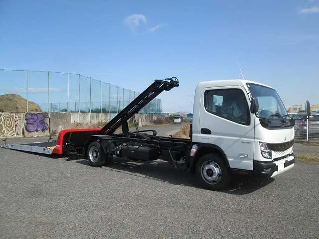 Mitsubishi Canter 2025 — миниатюра 3