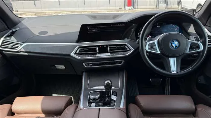 BMW X5 xDrive 45e M 2022 — миниатюра 5