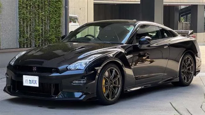 Nissan Nissan GT-R T 2024 — фото 1, купить с доставкой в Москву