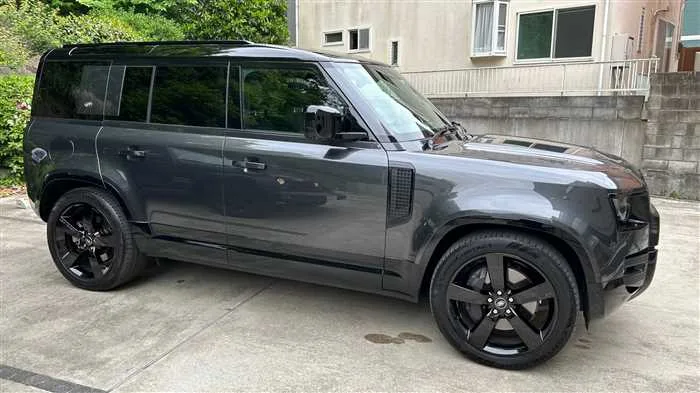 Land Rover Defender 110 '22 2022 — миниатюра 4