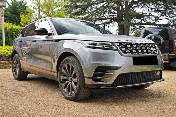 Land Rover Range Rover Velar AUTOMATIC DIESEL 2022 — фото 1, купить с доставкой в Москву