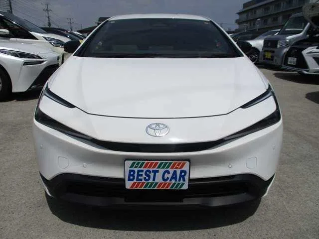 Toyota Prius 1.8 X 2023 — миниатюра 2