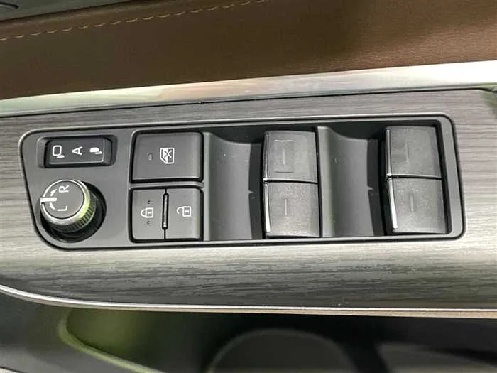 Toyota Harrier Hybrid 2024 — миниатюра 3