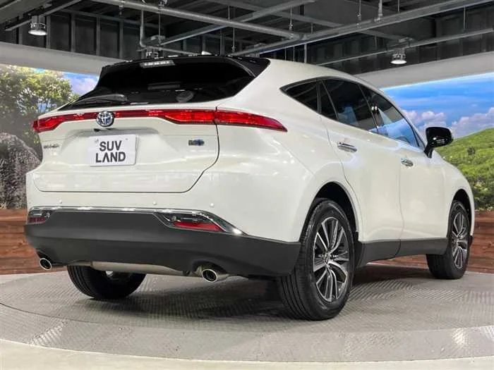 Toyota Harrier Hybrid 2024 — миниатюра 4