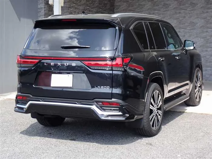 Lexus LX 600 2023 — миниатюра 5