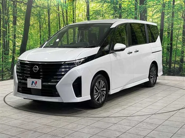 Nissan Serena 2025 — миниатюра 5