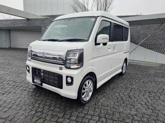 Suzuki Every Wagon 2024 — фото 1, купить с доставкой в Москву