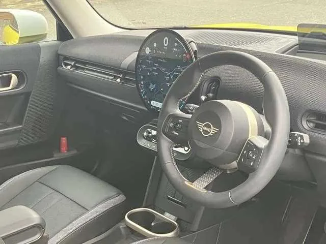 BMW MINI 2024 — миниатюра 3