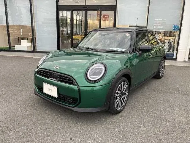 BMW MINI 2025 — фото 1, купить с доставкой в Москву