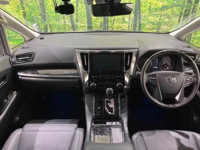 Toyota Alphard G 2023 — миниатюра 2