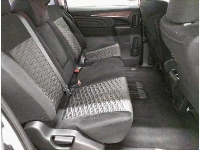 Mitsubishi Delica D:5 2024 — миниатюра 5