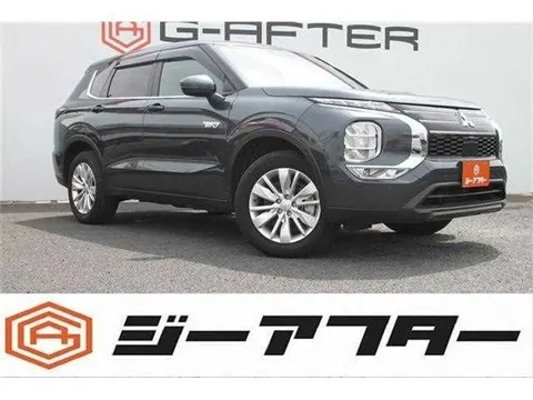 Mitsubishi Outlander 2024 купить в Москве