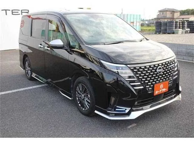 Nissan Serena 2023 — миниатюра 2
