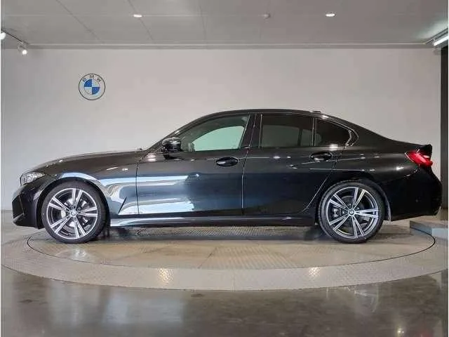 BMW 3 Series 2024 — миниатюра 3