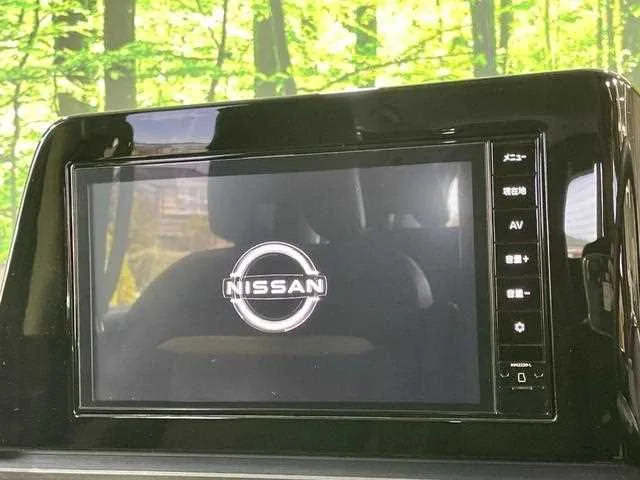 Nissan Serena 2023 — миниатюра 3