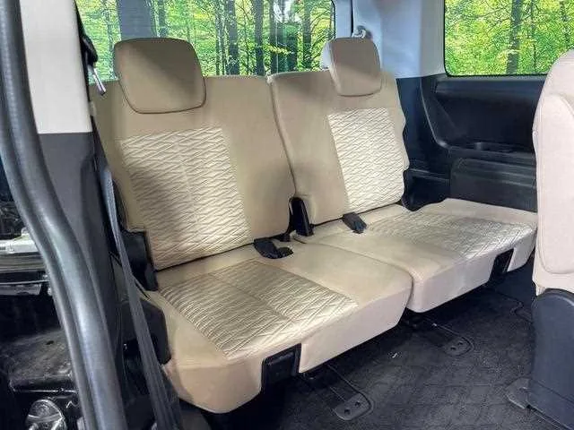 Mitsubishi Delica D:5 2023 — миниатюра 4