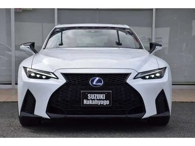 Lexus IS 2022 — миниатюра 5