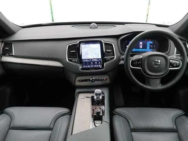 Volvo XC90 2024 — миниатюра 2