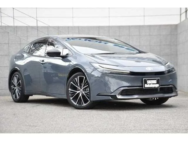 Toyota Prius 2023 — миниатюра 2